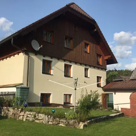 Haus *